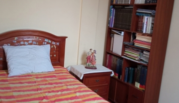 137002-H.jpg
