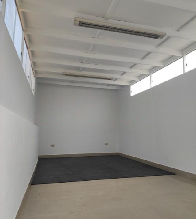 1138390-4.jpg